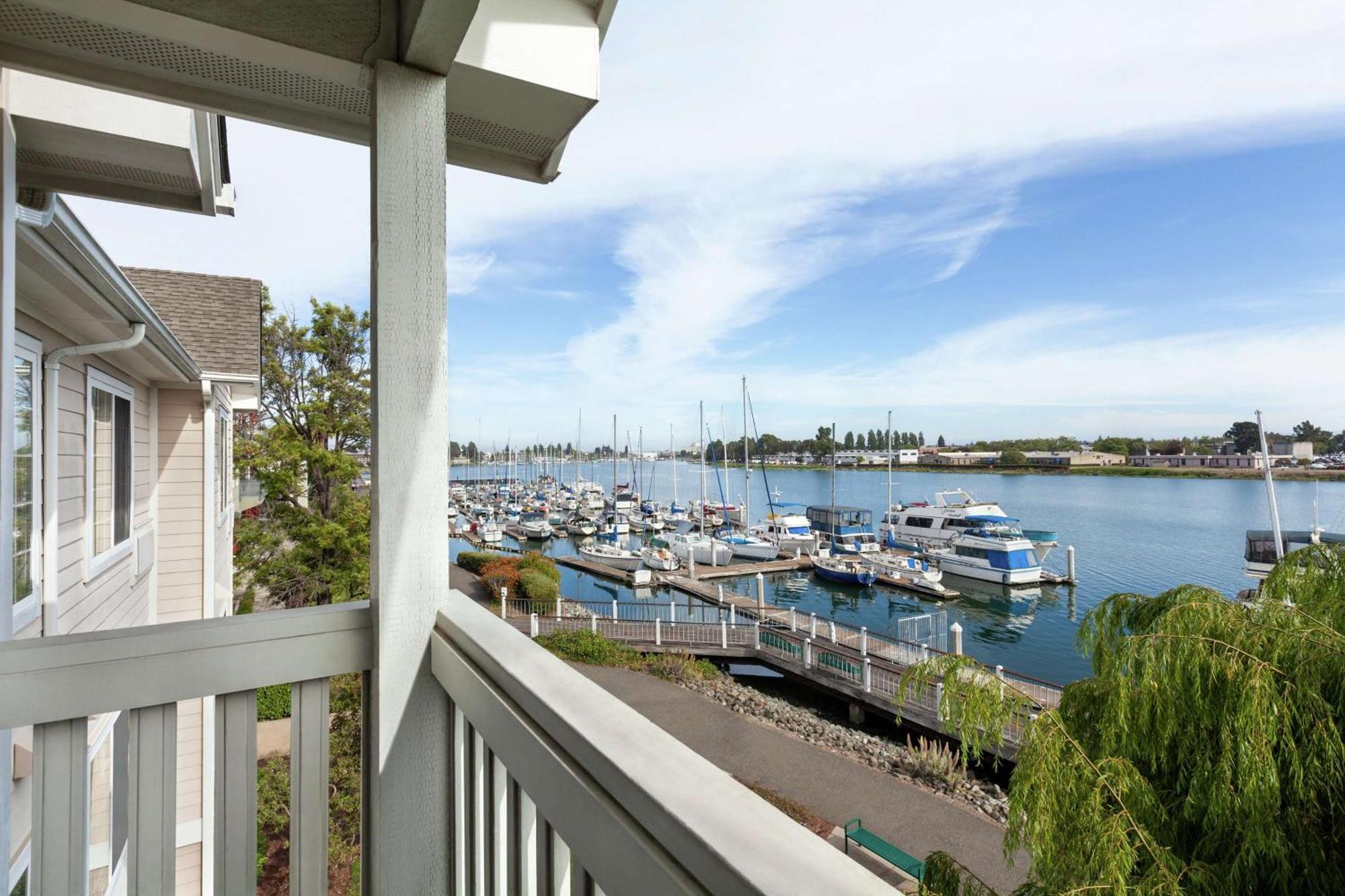 Homewood Suites By Hilton - Oakland Waterfront Bagian luar foto